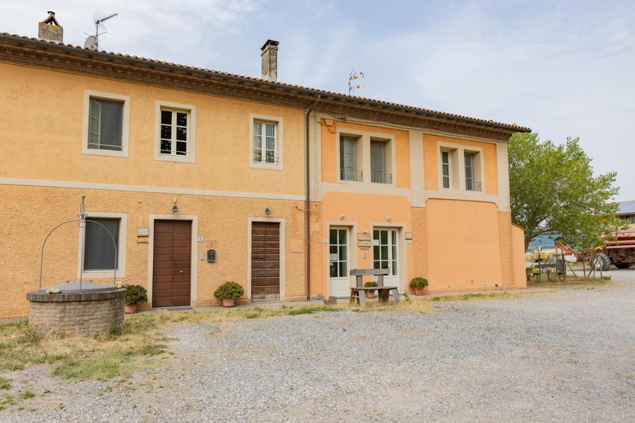 Agriturismo La Valle Della Lavanda - Podere Mezzastrada Fauglia Exteriör bild
