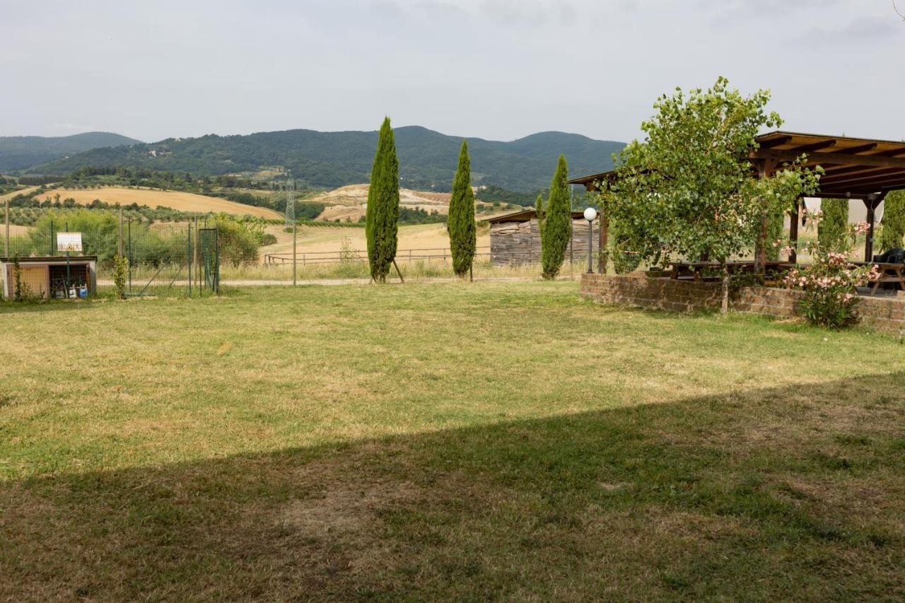 Agriturismo La Valle Della Lavanda - Podere Mezzastrada Fauglia Exteriör bild