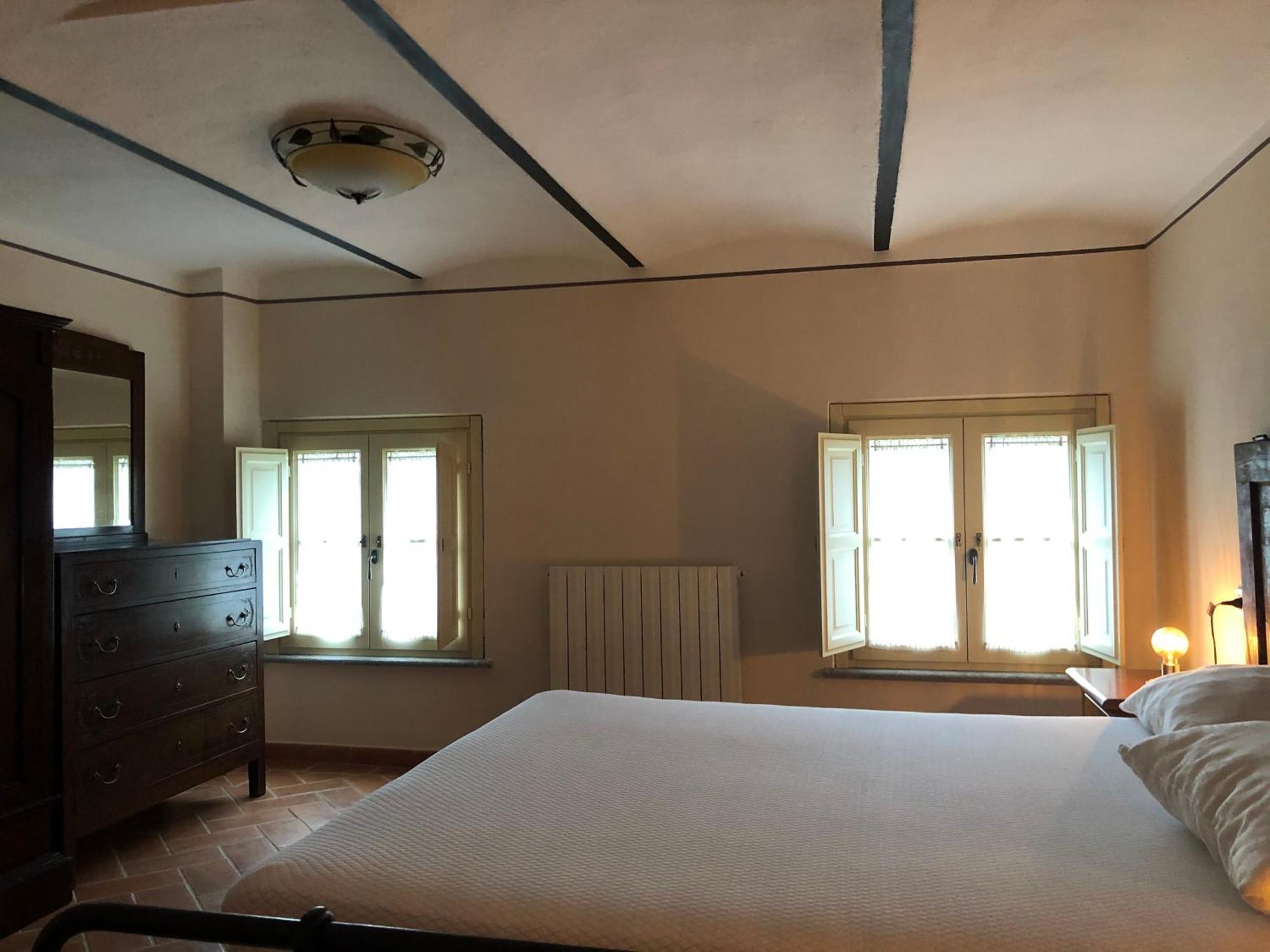 Agriturismo La Valle Della Lavanda - Podere Mezzastrada Fauglia Rum bild