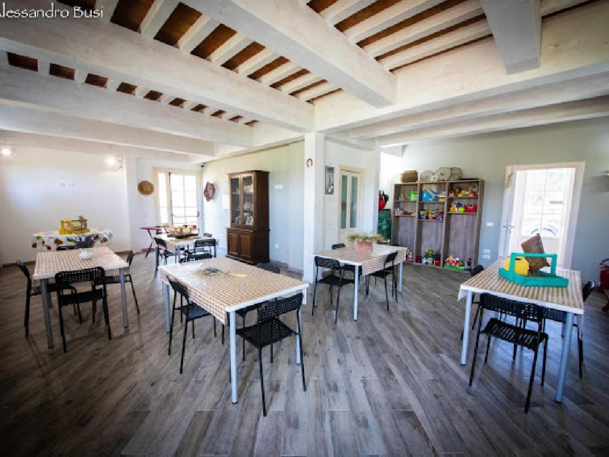 Agriturismo La Valle Della Lavanda - Podere Mezzastrada Fauglia Exteriör bild